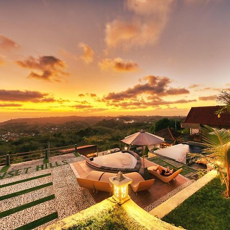 فندق Sebuluh Sunset Hill Batumadeg المظهر الخارجي الصورة
